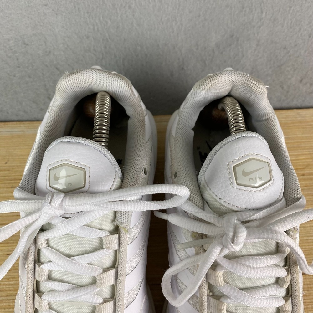 Nike Air Max Plus TN Mens 8 US Triple White Leather Athletic Sneaker Shoe - Picture 3 of 13